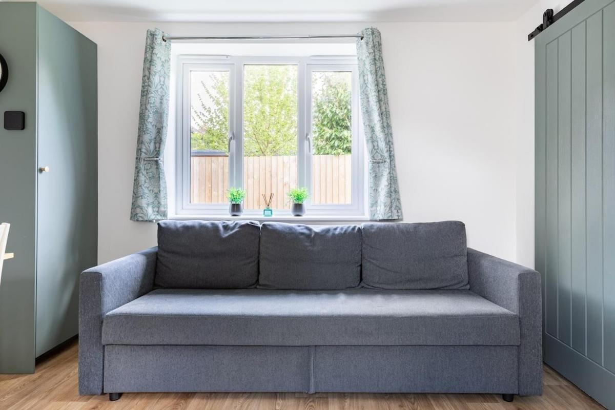 Salisbury Guest Annex Apartment Bagian luar foto